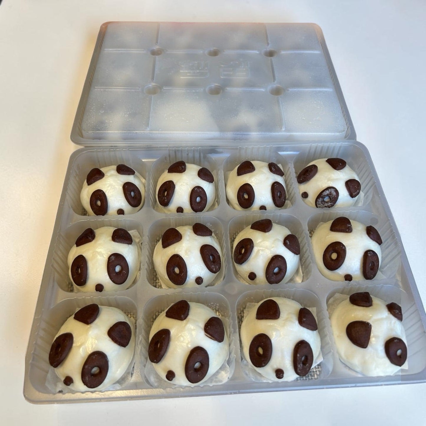 【冷凍商品】パンダまん カスタード味 30g × 24個入り