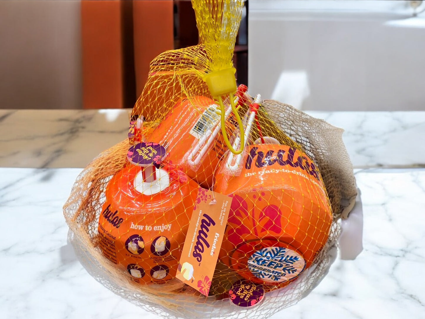 【冷蔵商品】ヤングココナッツ 3玉 PRODUCT OF THAILAND YOUNG COCONUT