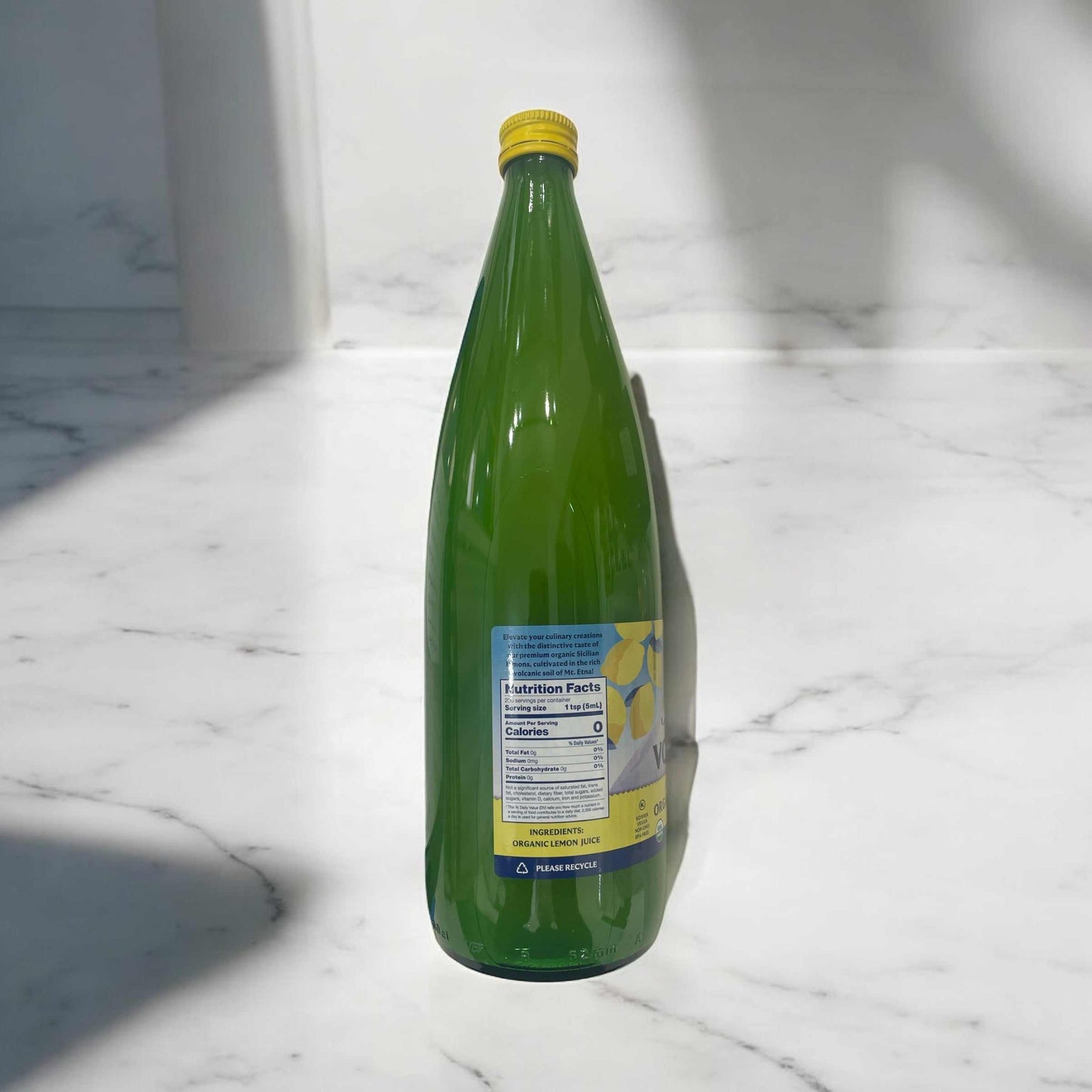 イタリアン ボルケーノ 100% オーガニックレモンジュース 1L / VOLCANO