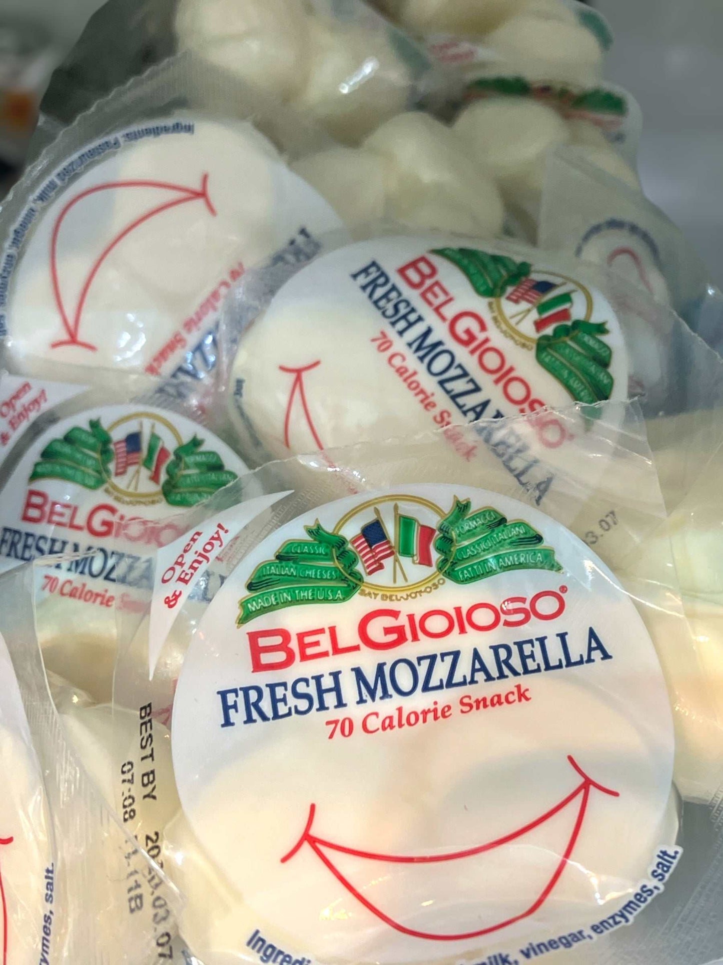 ベルジョイオーゾ ミニモッツァレラ チーズ 28g × 24個【冷蔵商品 チーズ】ベルジョイオーゾ ミニモッツァレラ 28g × 24個入り 1袋入りパック 冷蔵商品