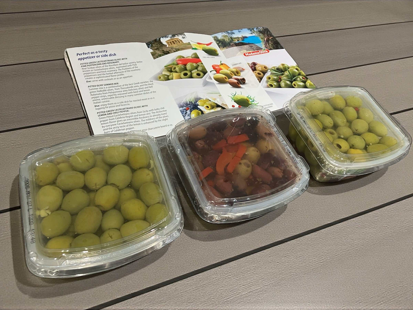 【冷蔵商品】マダマオリーバ イタリアンオリーブ トリオ 3パック オリーブ 種抜き フレッシュオリーブ MADAMA OLIVA Italian Olive Trio