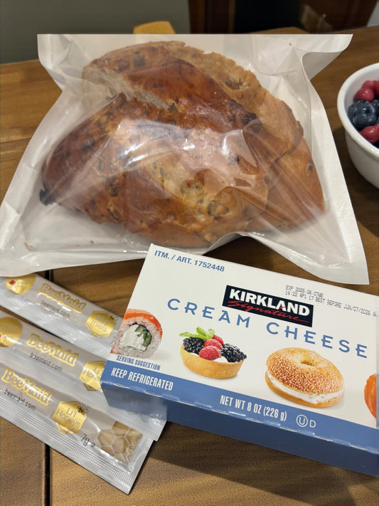 パンコーナー新作ウォールナッツレーズンブレッド🍞