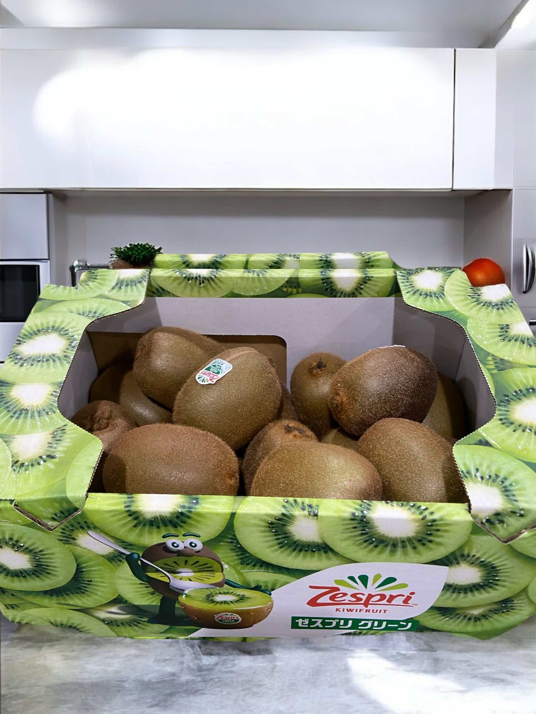 ゼスプリグリーンキウイZespri Green Kiwi 2.4kg pack, New Zealand origin, rich in vitamin C.
