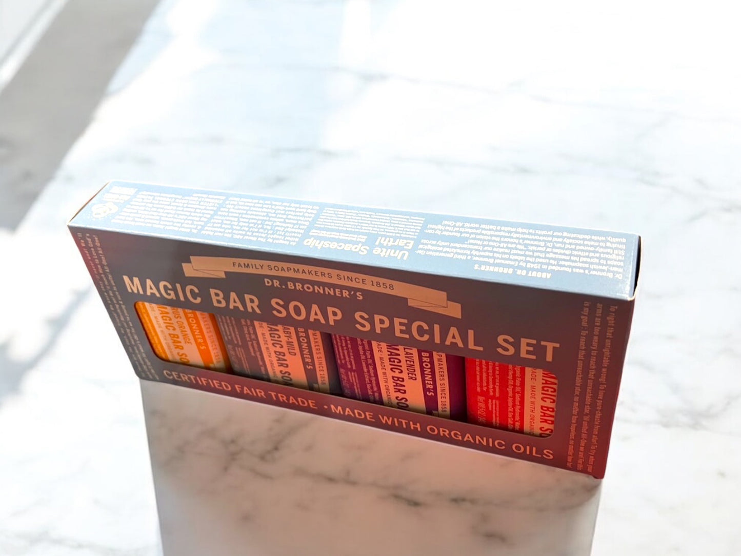 ドクターブロナー マジックソープバー  オーガニック  固形石鹸  140g×4個セット 【売れています】《品薄》MAGIC BAR SOAP 140G×4