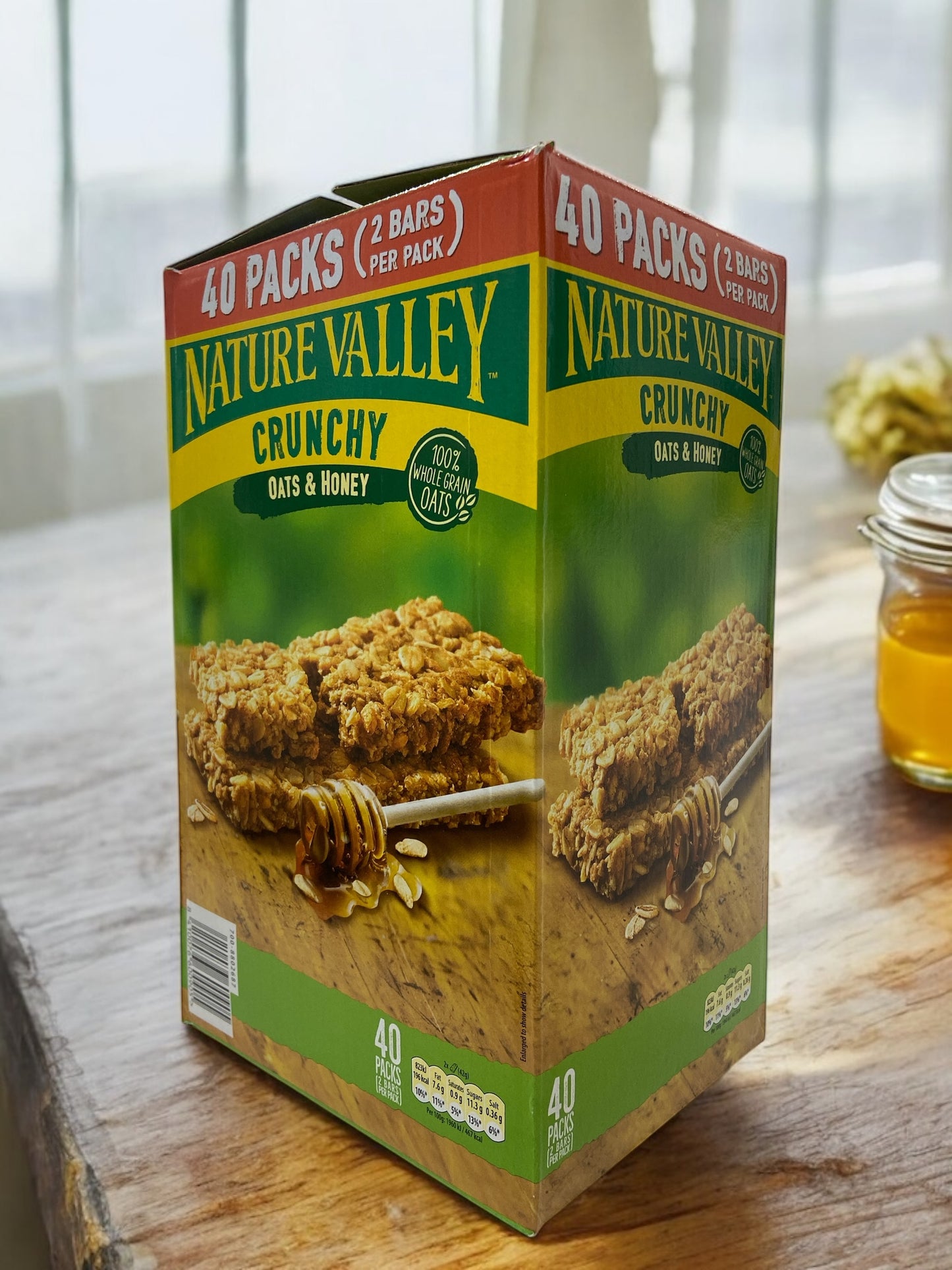 ネイチャーバレー   オーツ & ハニー  シリアルバー  2枚入り 42g × 40袋入り  1箱   スペイン産　シリアル クランチ / NATURE VALLEY 【売れています】