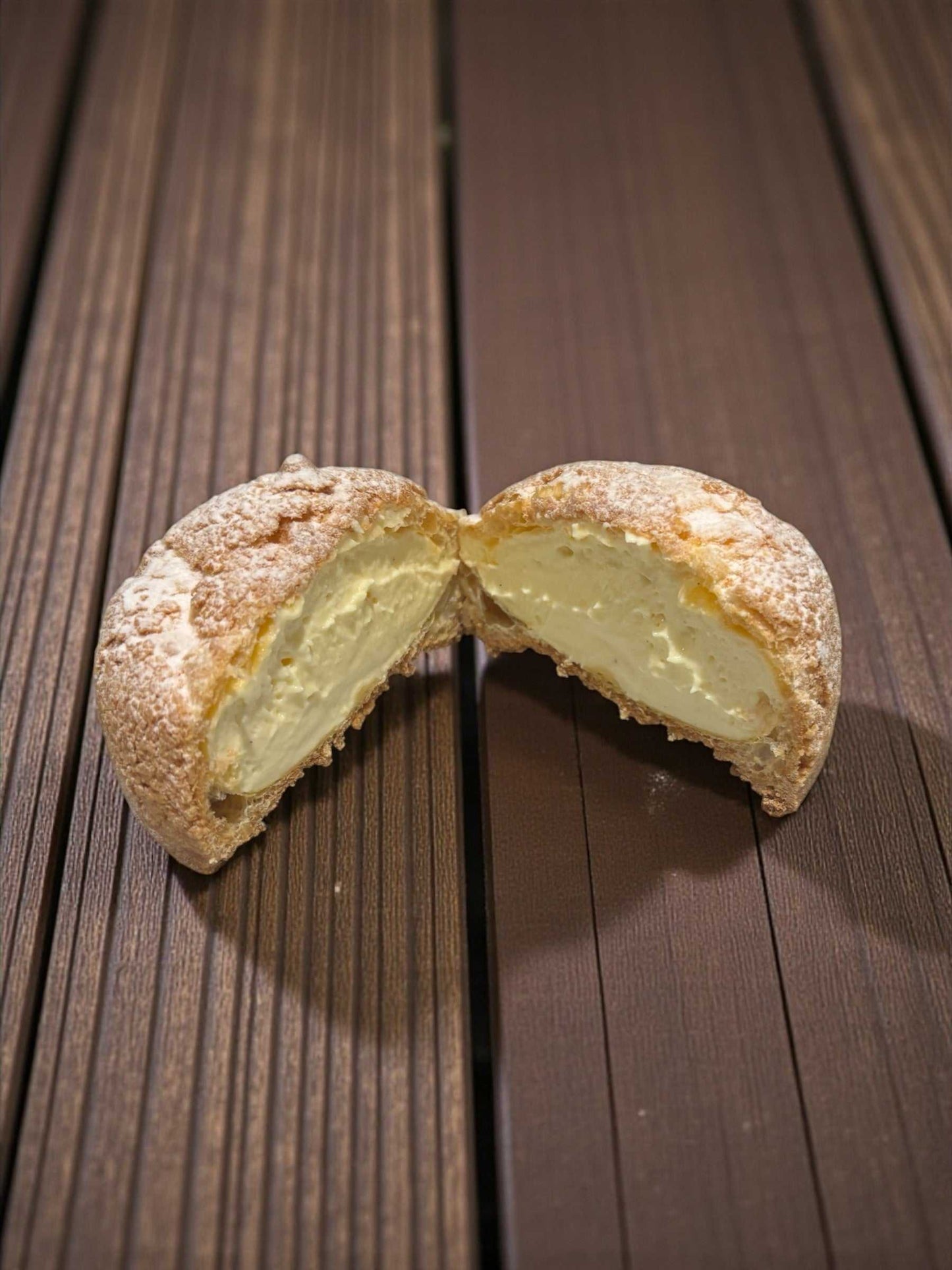 【ケーキ】《期間限定》カスタードシュークリーム 1個　小分け販売　コストコベーカリー商品