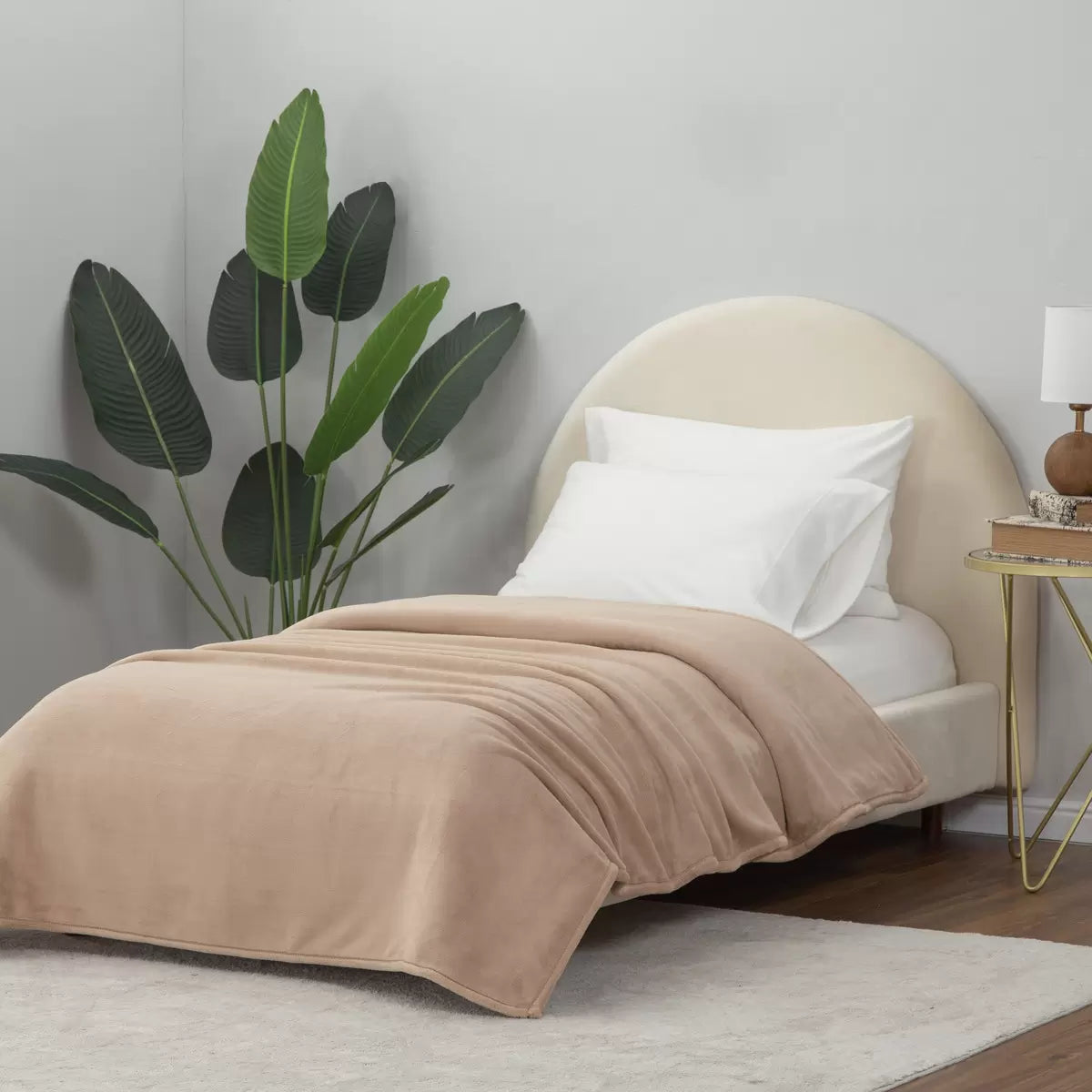 LuxeLoft リュクスロフト ブランケット シングルサイズ 150 cmｘ200 cm  カラー　アーモンドシード