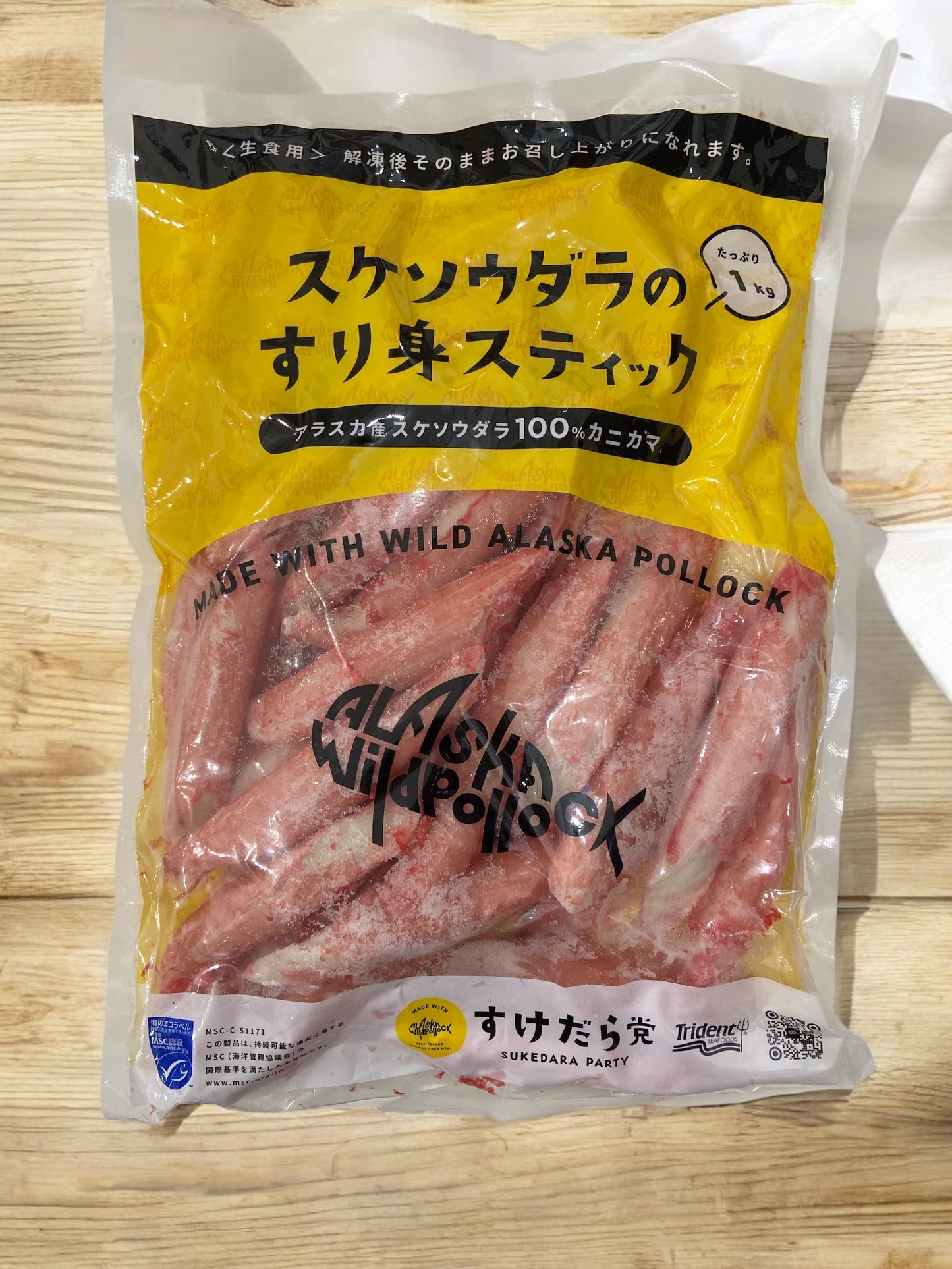 【冷凍商品】 スケソウダラのすり身スティック  1kg　かにかま  / トライデントシーフード・ジャパン