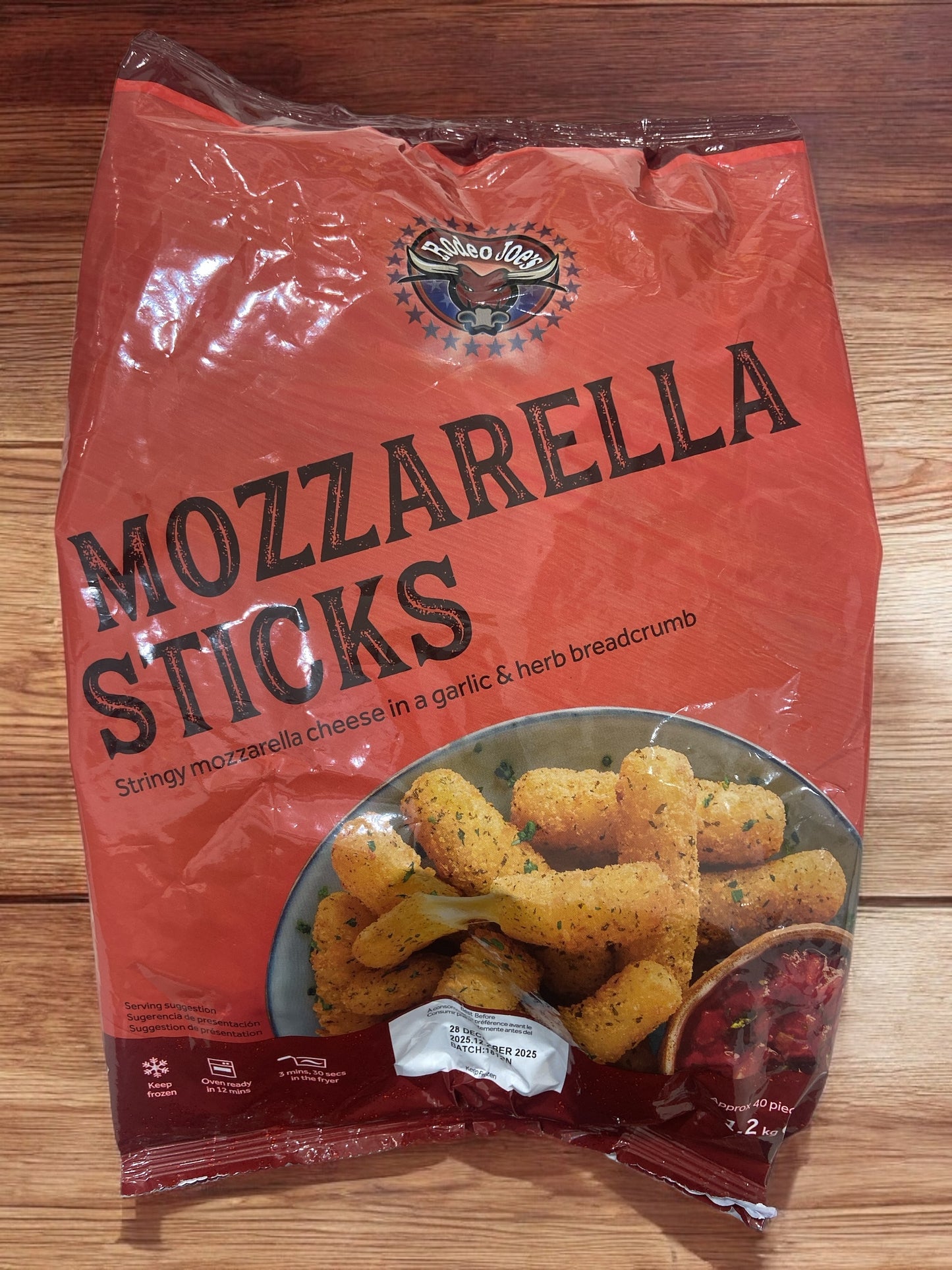 【冷凍商品】 モッツアレラ チーズ スティック　MOZZARELLA STICKS 　1.2kg    Rodeo Joe's / RJ　イギリス産