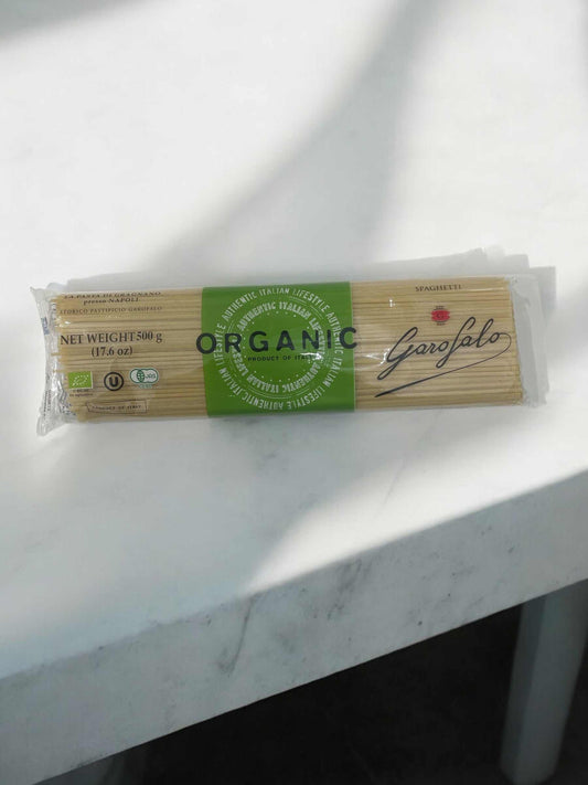 Organic Garofalo spaghetti pasta made from high-quality Italian durum wheat semolina, 500g package