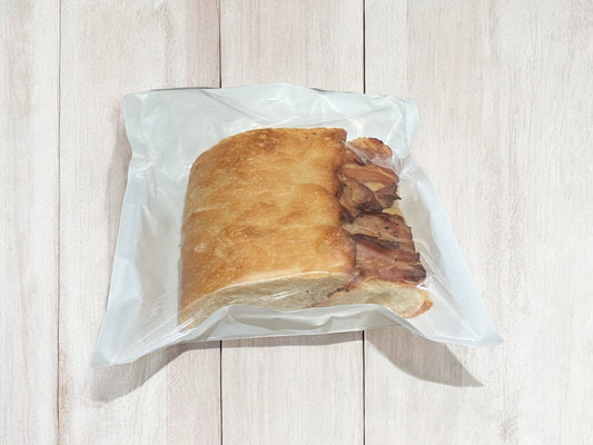 【パン】《期間限定》ベーコンバトン 　小分け販売  1/4カット  コストコベーカリー商品