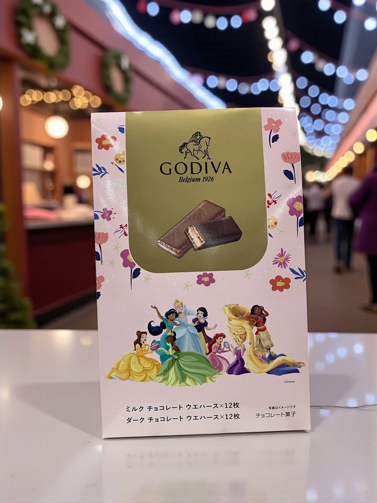 ゴディバ ウエハース アソート GODIVA  24枚 ディズニープリンセス デザイン  ミルクチョコ ダークチョコ ウェハース
