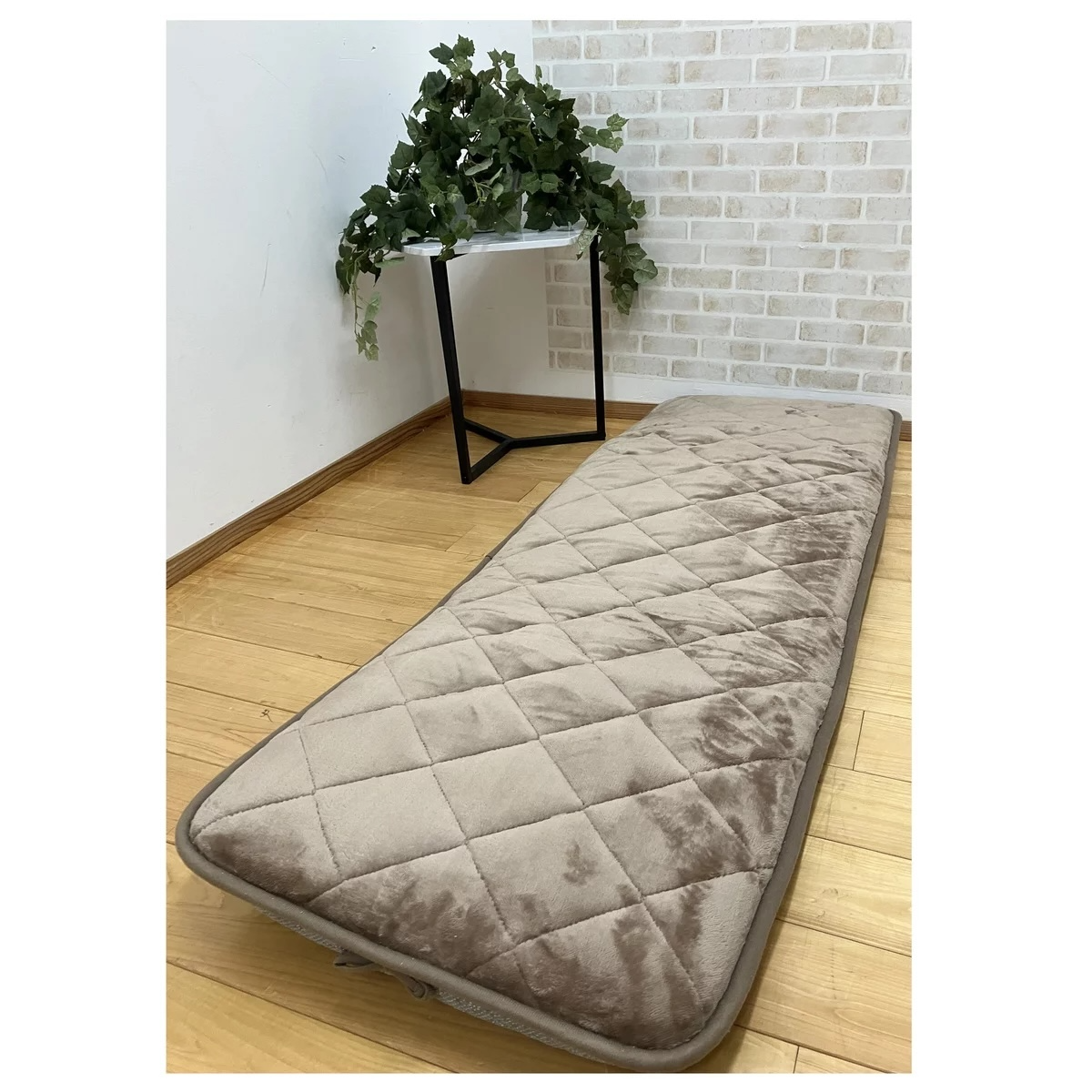 昭和西川 極厚ウレタン入り 長座布団 50㎝ × 150㎝ カラー ブラウン